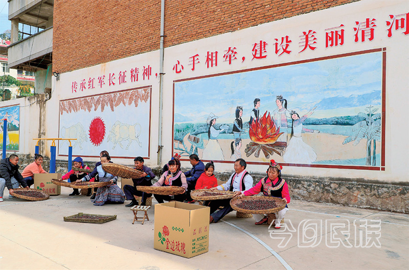 村村争先锋 齐画同心圆