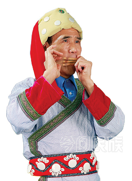 飞翔的翅膀——记怒江傈僳族自治州民族语电影译制专家赵科