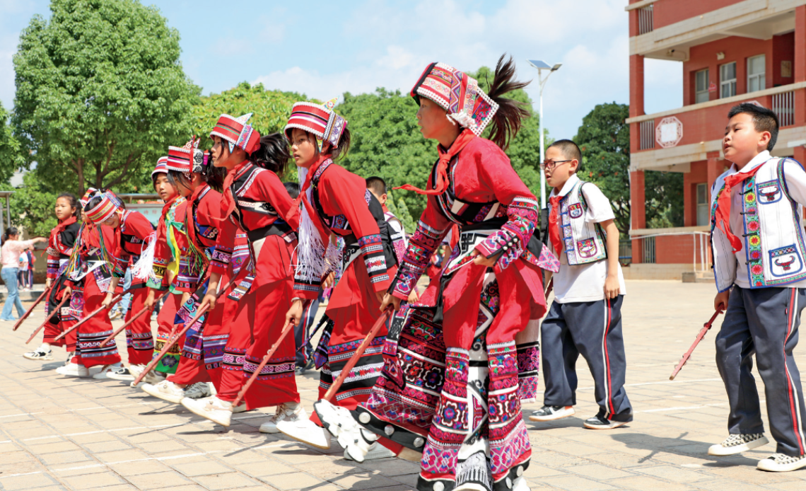 曲靖：体育为笔  共绘民族团结进步新画卷