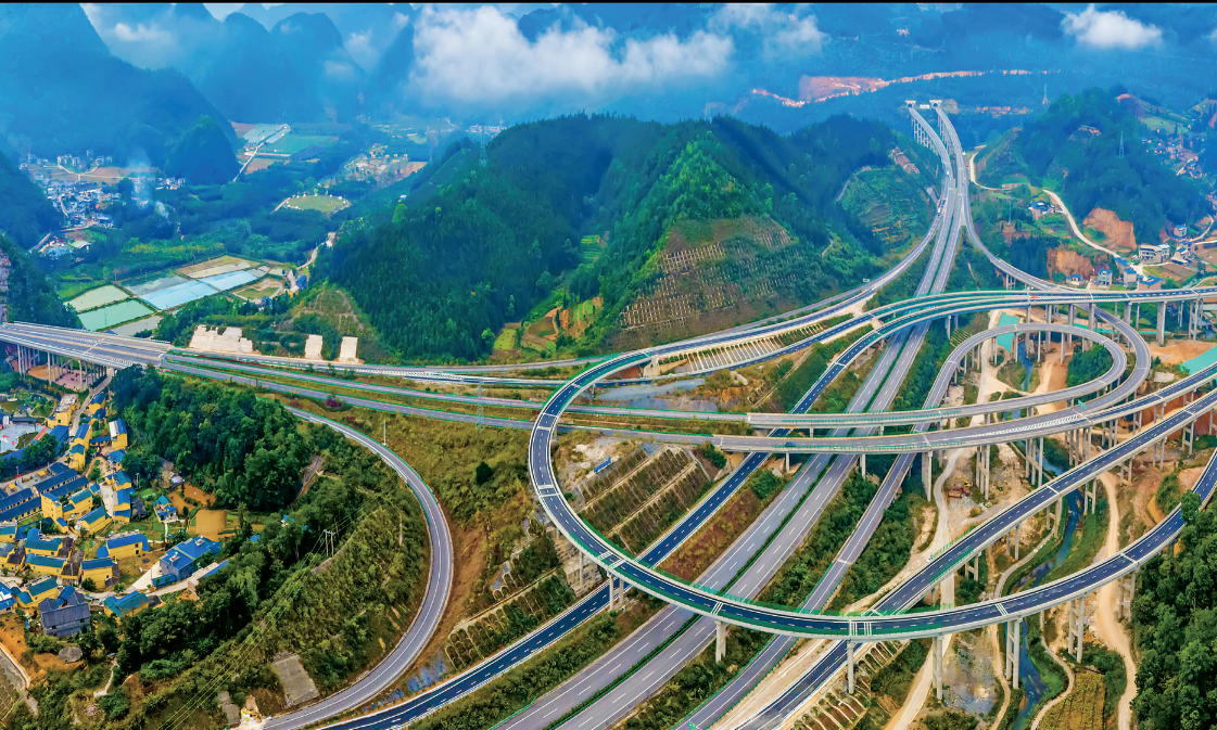 打造民族团结进步示范区建设的“文山样板”——文山壮族苗族自治州民族团结进步示范区建设工作十年回顾