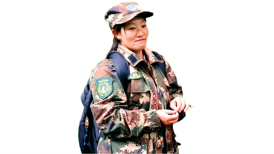 榜样｜心感念着七色，持彩练当空舞——记全国民族团结进步模范个人李玉花