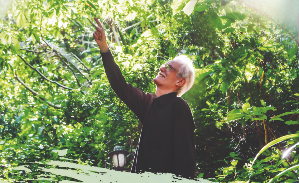 72岁瑞士老人：为云南鸟儿再造“天堂雨林”