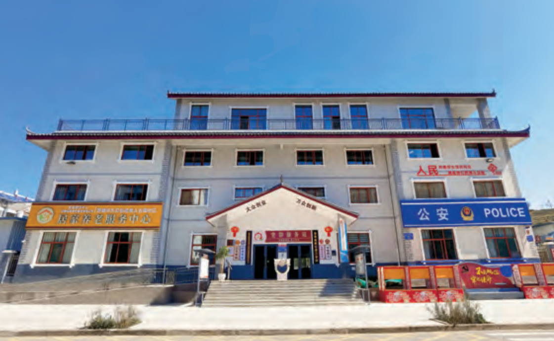 水润百花绽云南文活民富向未来